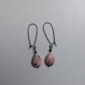 FREE WITH PURCHASE - pink drop earrings